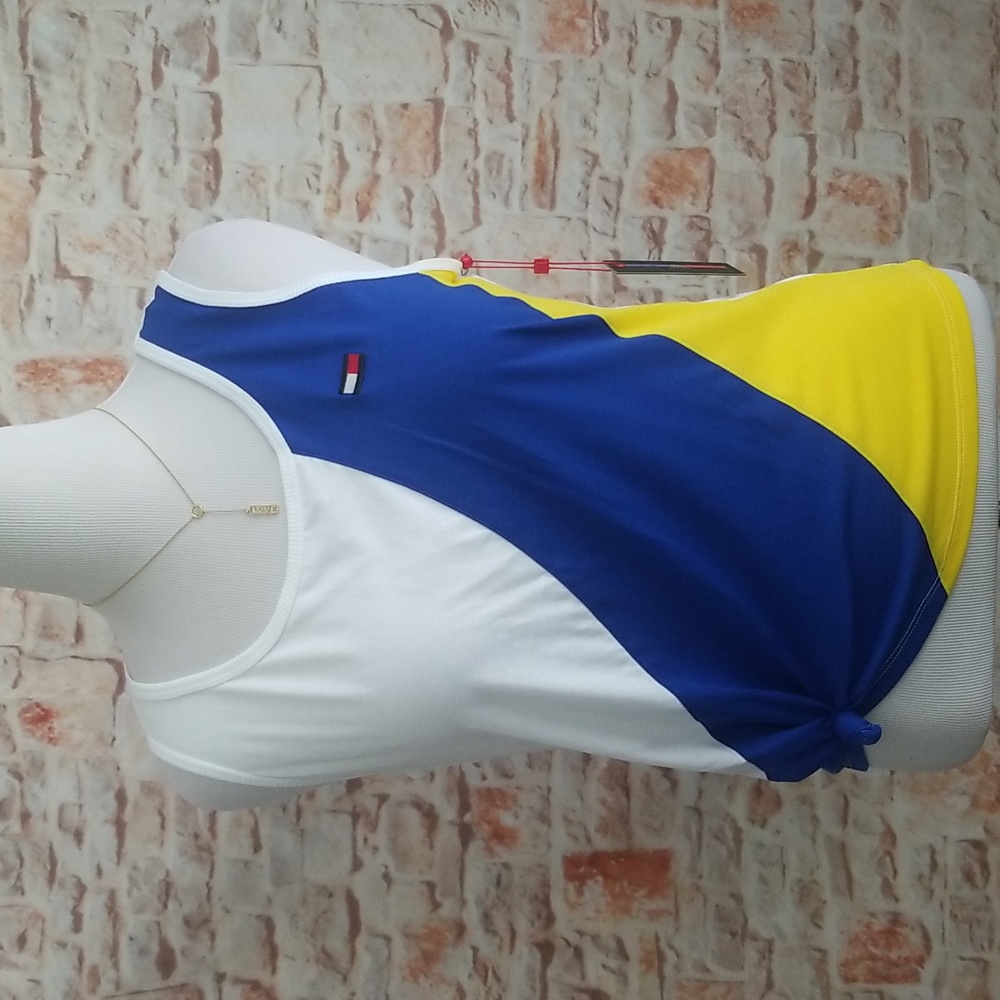 New Tommy Hilfiger Top